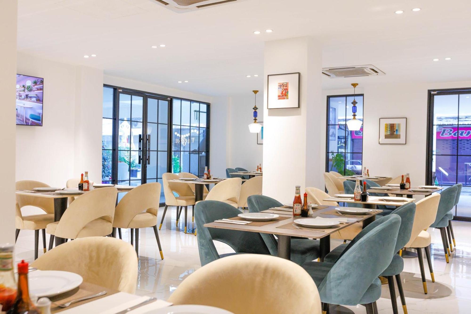 The One Bay Breeze Hotel Патая Екстериор снимка