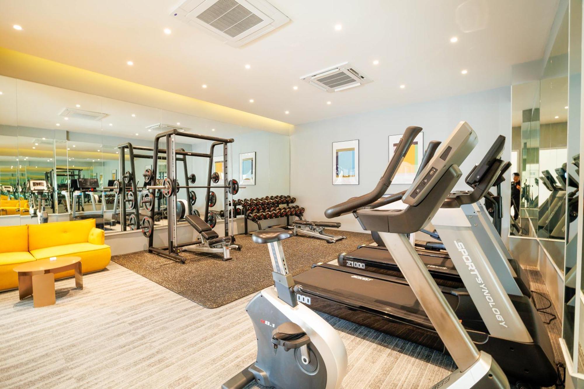 The One Bay Breeze Hotel Патая Екстериор снимка