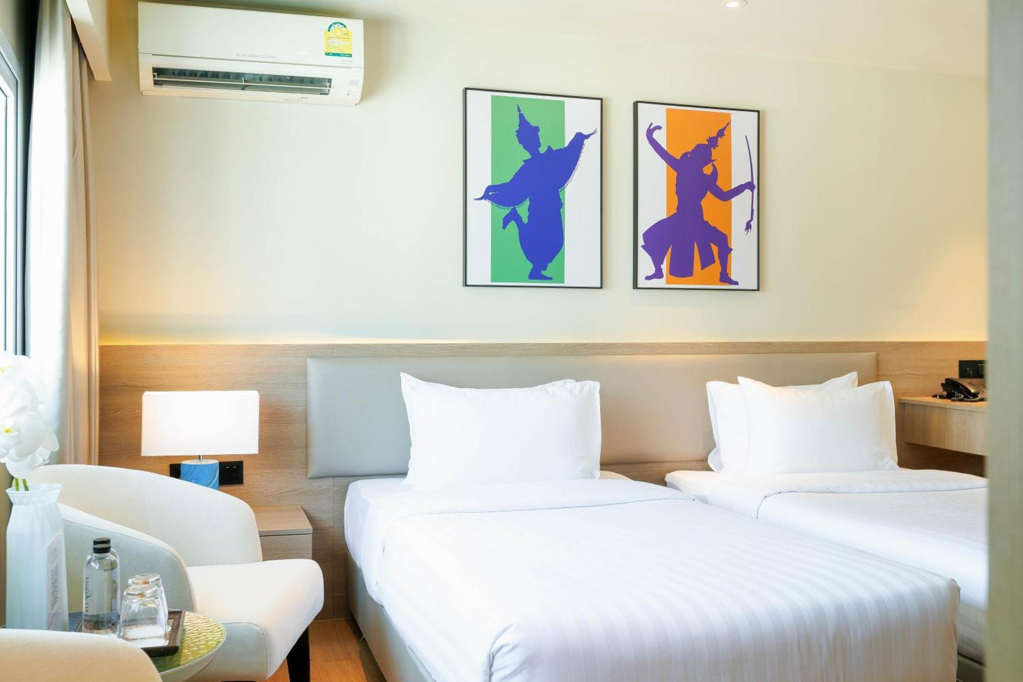 The One Bay Breeze Hotel Патая Екстериор снимка