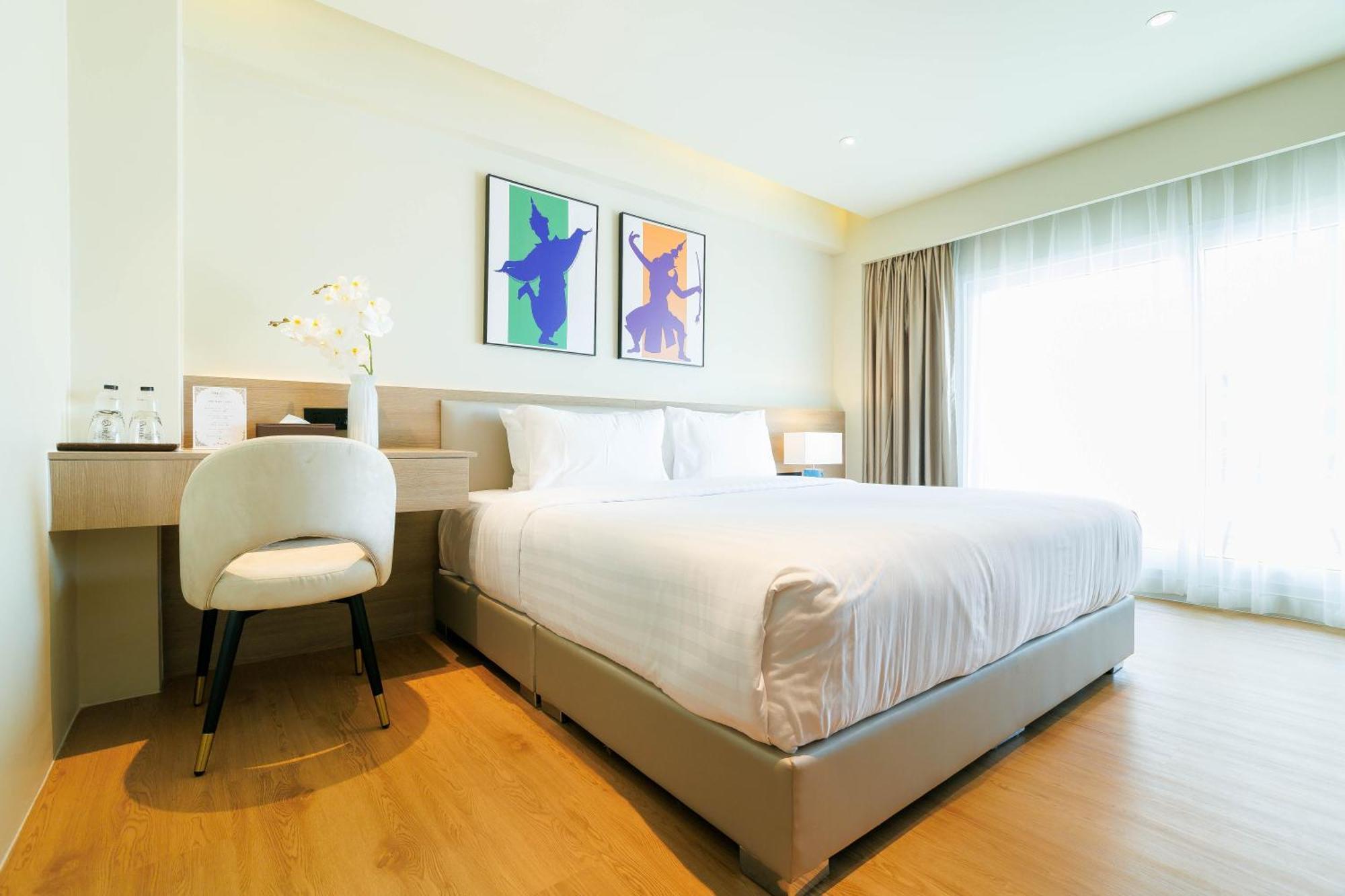 The One Bay Breeze Hotel Патая Екстериор снимка