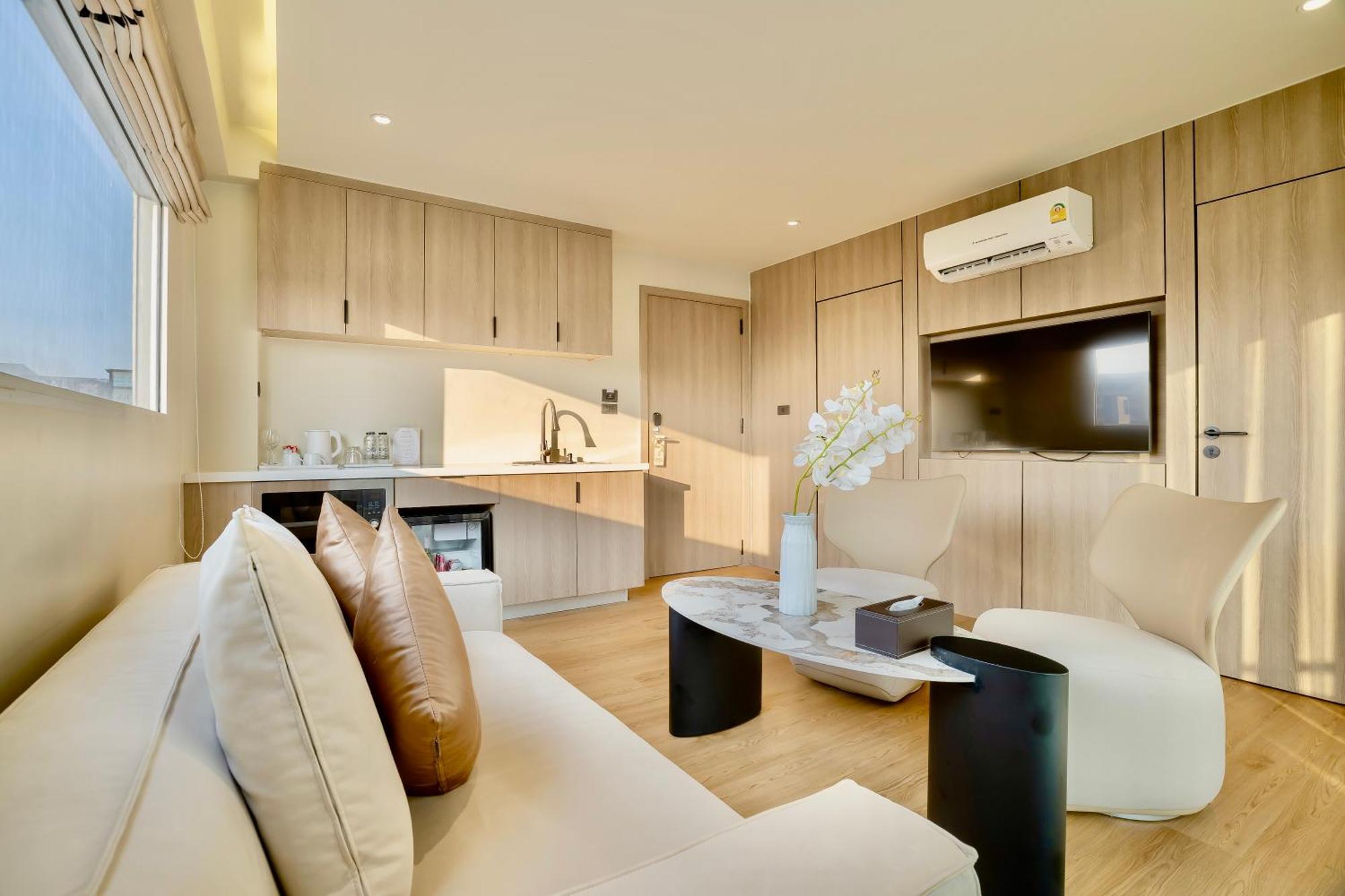 The One Bay Breeze Hotel Патая Екстериор снимка