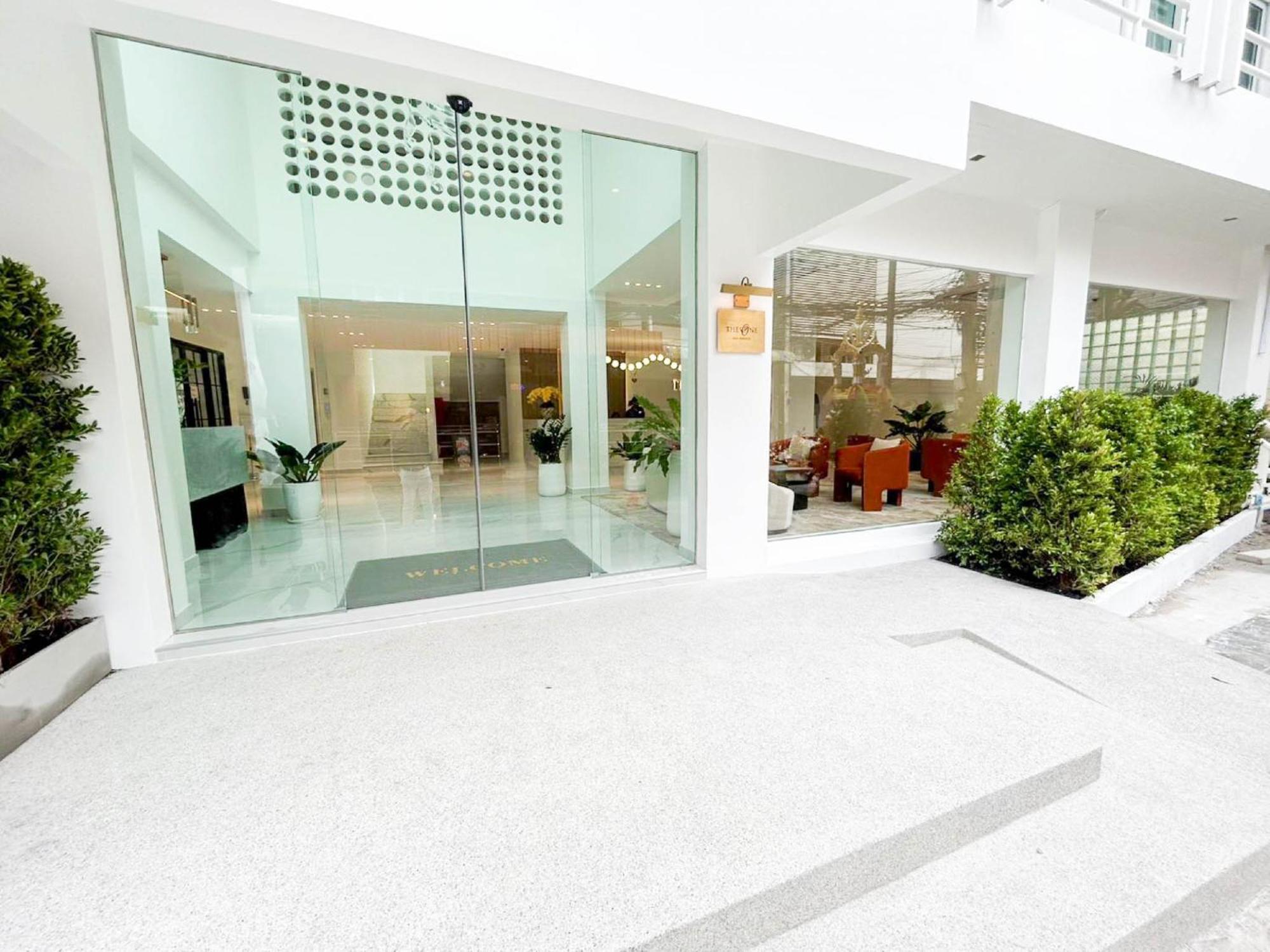 The One Bay Breeze Hotel Патая Екстериор снимка